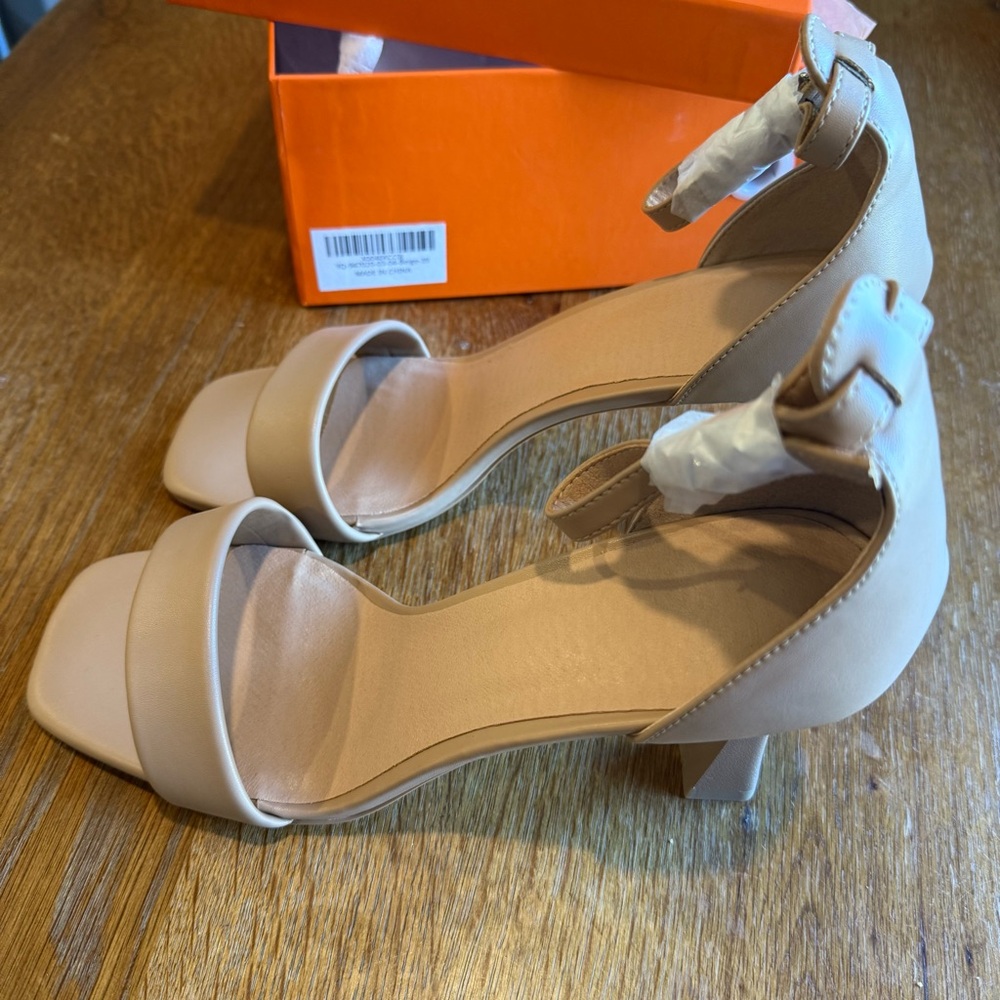 Beige Strappy Heels, Tan Size 39 NEW